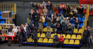 І гра легше йде, і по м‘ячу влучніше б‘ється, коли відчуваєш підтримку