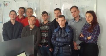 НА ПРАКТИЦІ. ЕДС ПРОДОВЖУЄ НАВЧАТИ СТУДЕНТІВ ОСНОВ PM